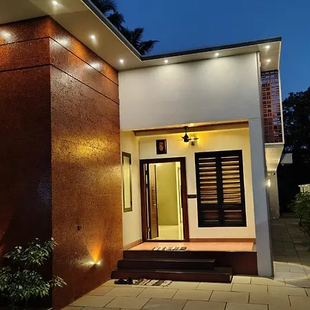 Hrishi Guest Suites 2Bhk Thiruvananthapuram Exterior photo