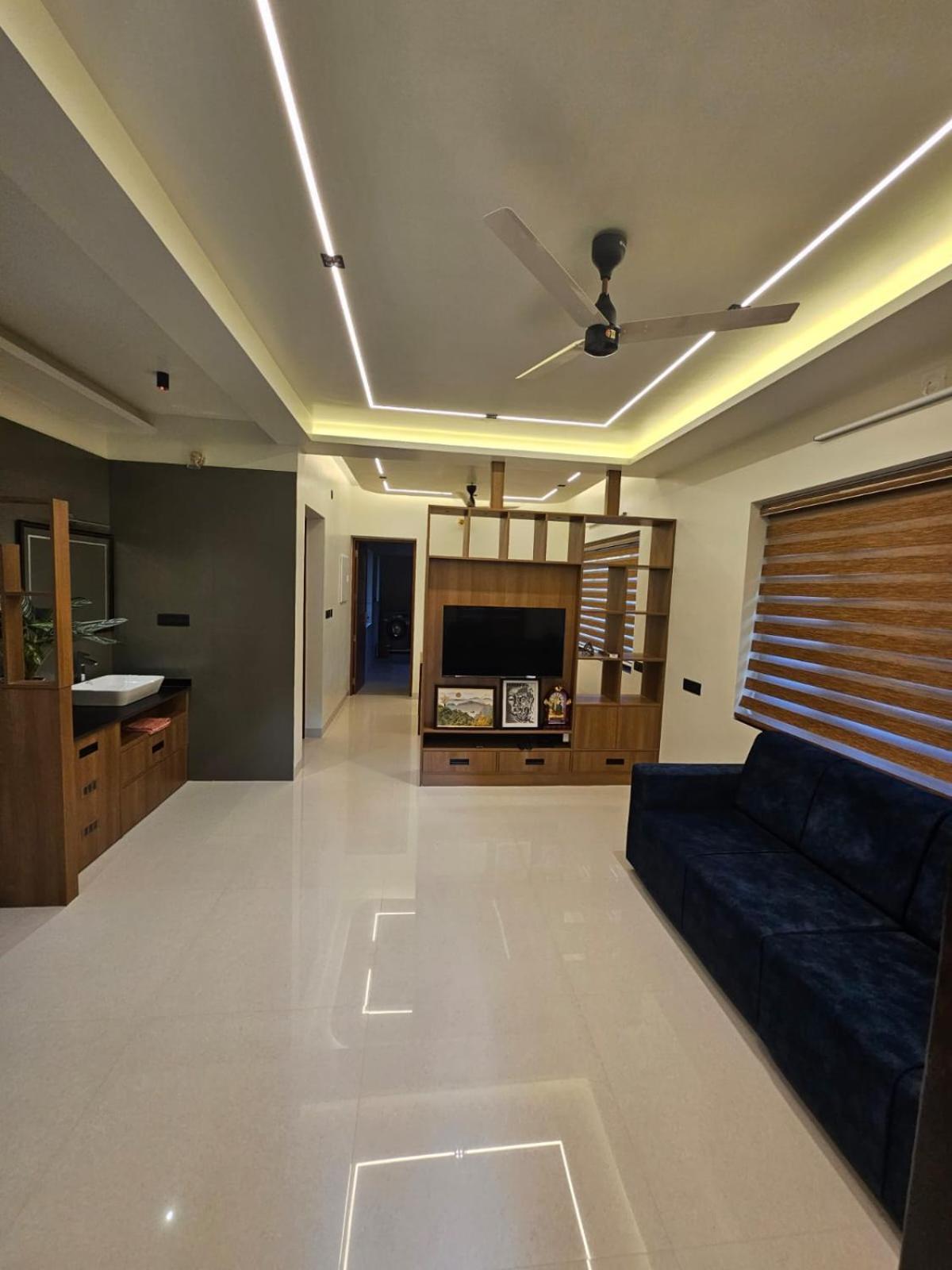 Hrishi Guest 2bhk Apartment *